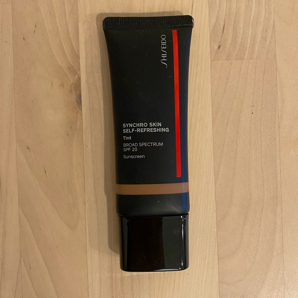 BRAND NEW Shiseido Synchro Skin Self-Refreshing Tint SPF 20